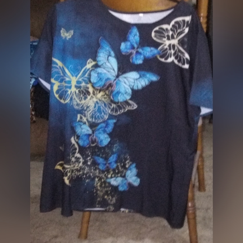 Blue Butterfly Women's 3XL Short Sleeve
